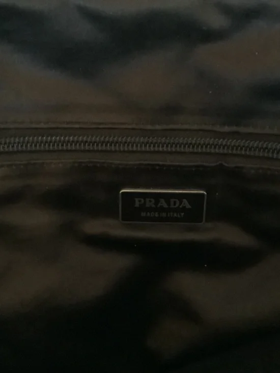 PRADA HANDBAG - Picture 8 of 10